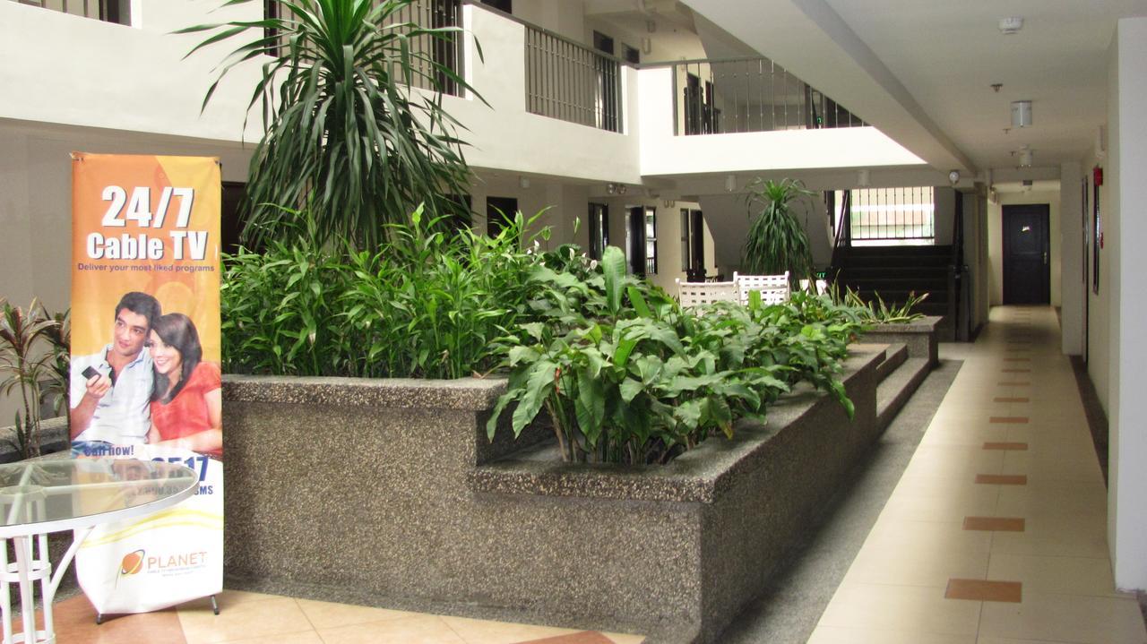 Two - 2Br Condo In The Heart Of Davao City מראה חיצוני תמונה